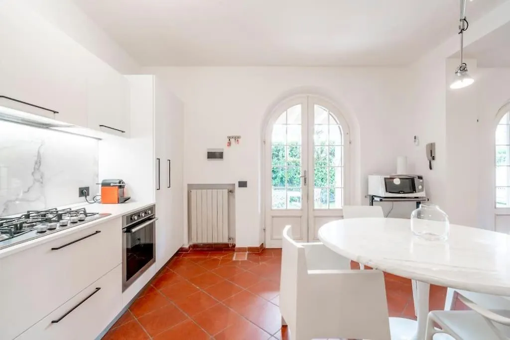 Villa Olivia Forte dei Marmi Italy