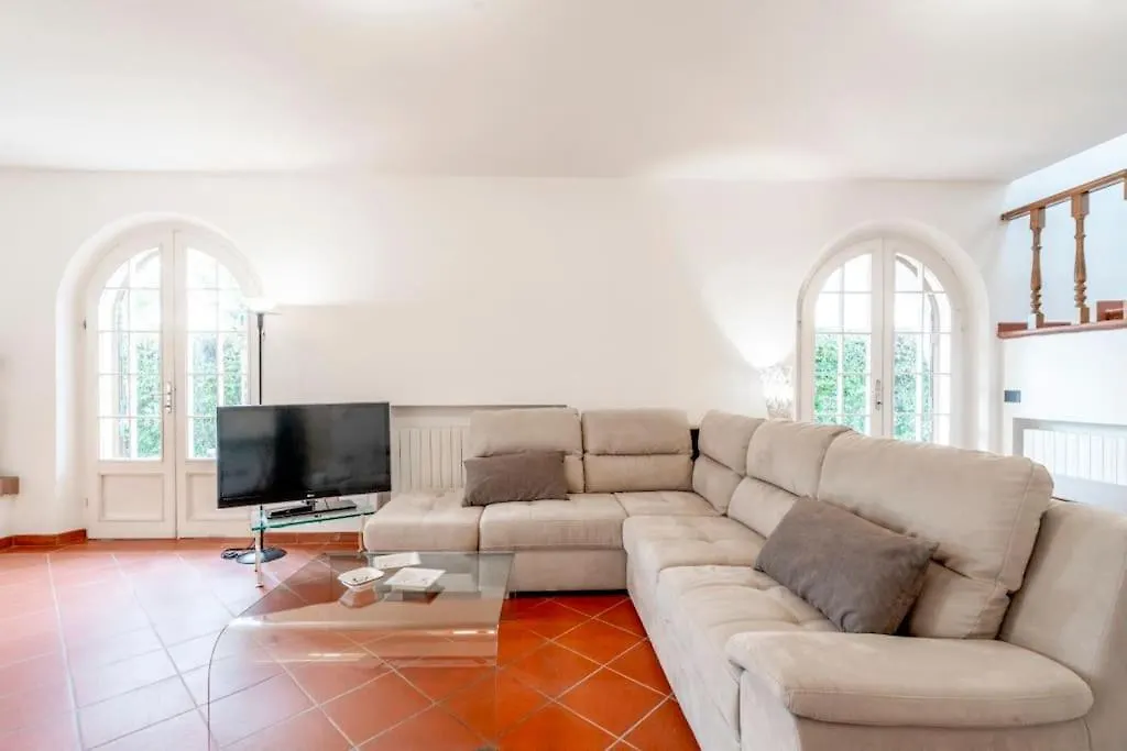 Villa Olivia Forte dei Marmi 0*,