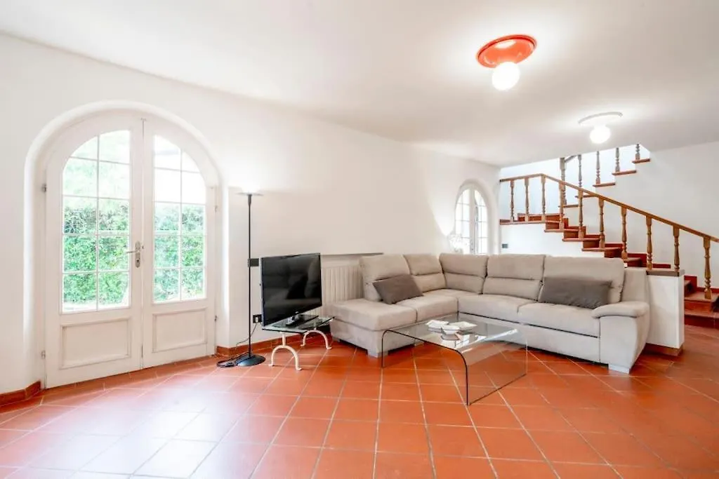 Villa Olivia Forte dei Marmi Italy